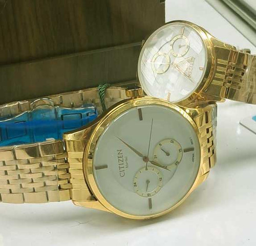 ساعت مچی سیتیزن سه موتور فعال ضمانت کتبی اصلی بودن کالا رنگ ثابت فول دیت